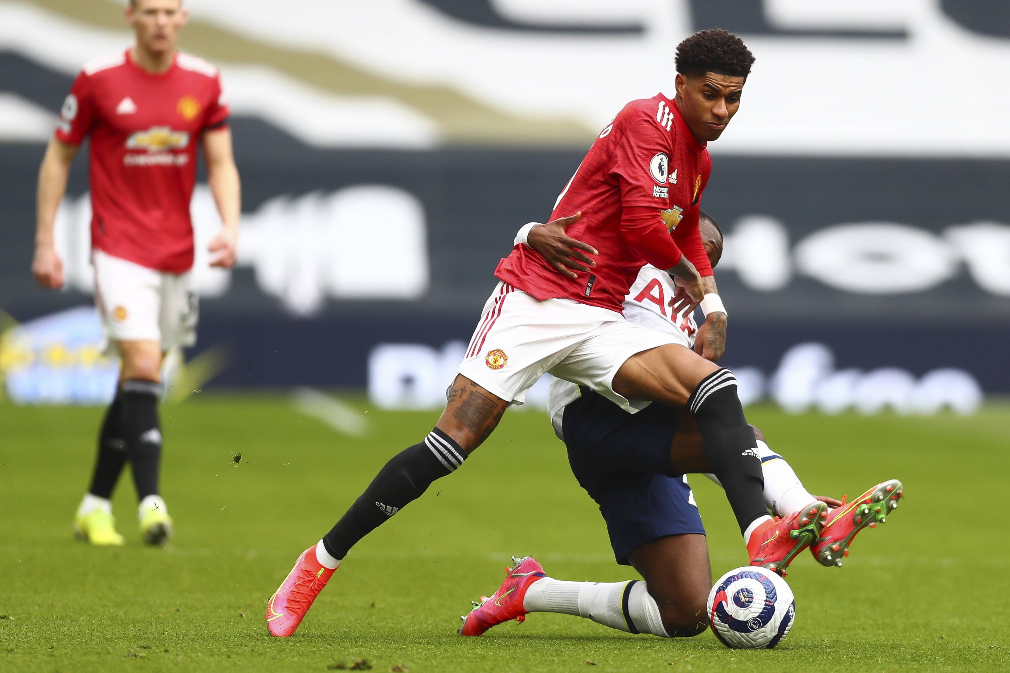 焦点就是如 焦点就是如